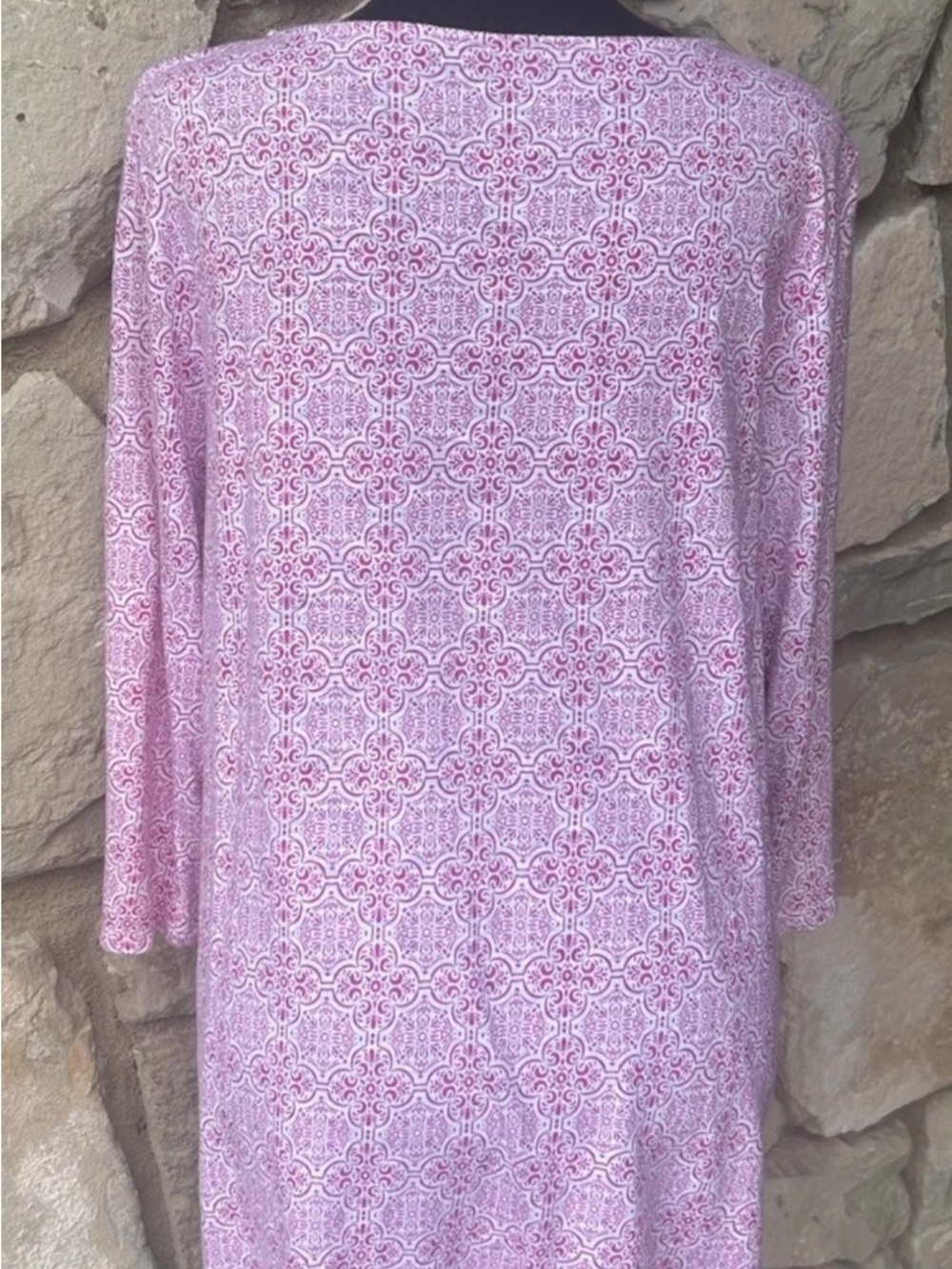 Chico's Ultimate Tee Tunic 2 (L) Pink White V Neck Hi Lo Hem - Picture 6 of 8